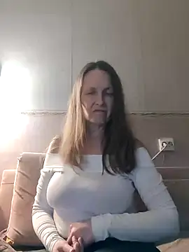 Evelina cute online show from February 2025 03:52:01 PM