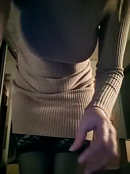 Evelina cute online show from October 2025 06:07:02 PM