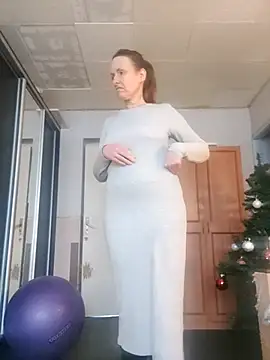 Evelina cute online show from February 2026 01:37:02 PM