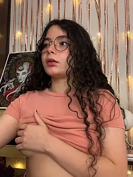 Snapshot of Antoniart_ chatting on January 2025 02:45:02 AM Antoniart online show from January 2025 02:45:02 AM