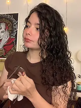 Snapshot of Antoniart_ chatting on February 2025 01:40:02 AM Antoniart online show from February 2025 01:40:02 AM