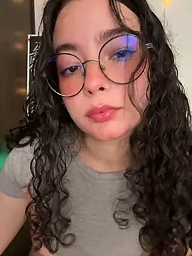 Snapshot of Antoniart_ chatting on September 2025 02:38:02 AM Antoniart online show from September 2025 02:38:02 AM