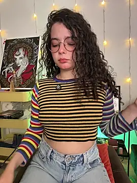 Snapshot of Antoniart_ chatting on October 2025 03:40:01 AM Antoniart online show from October 2025 03:40:01 AM