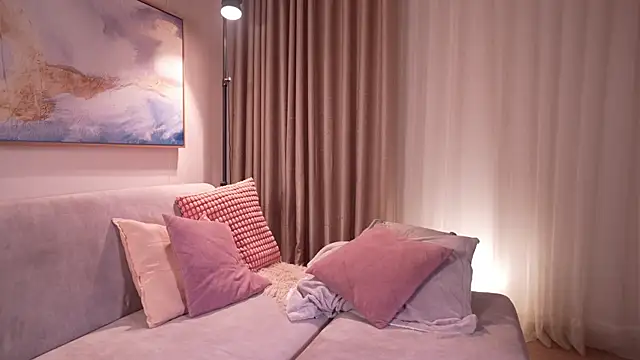 Snapshot of pauline__7 chatting on October 2025 06:06:02 PM pauline 7 online show from October 2025 06:06:02 PM