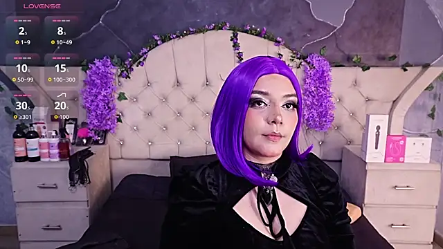 AmberGreyy  online show from July 2026 08:00:01 PM