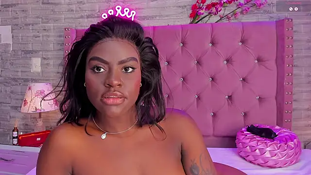 IsabellaBromsS online show from March 2025 12:20:01 AM