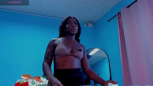 IsabellaBromsS online show from April 2026 10:01:01 PM