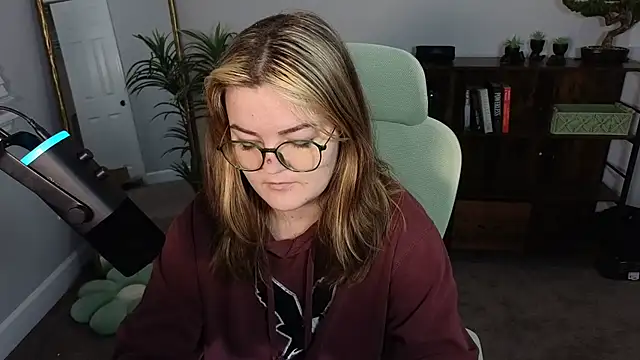 Snapshot of rodeobrii chatting on September 2025 02:24:02 AM rodeobrii online show from September 2025 02:24:02 AM