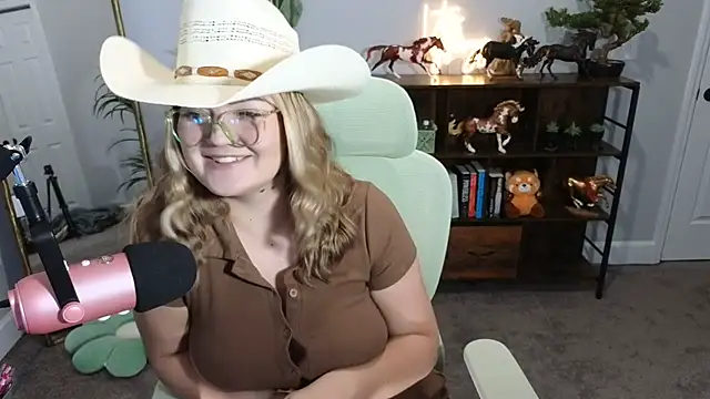 Snapshot of rodeobrii chatting on October 2025 12:58:01 AM rodeobrii online show from October 2025 12:58:01 AM