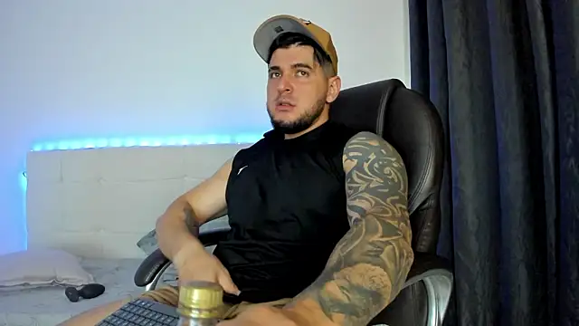 Teilor Creed online show from February 2026 10:15:02 PM