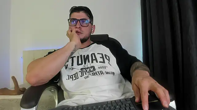 Teilor Creed online show from February 2026 07:29:02 PM