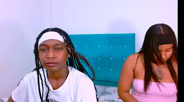 Snapshot of ladypussy69 chatting on February 2025 01:04:02 AM ladypussy69 online show from February 2025 01:04:02 AM