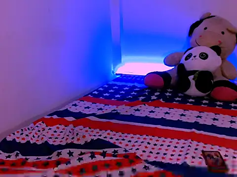 Snapshot of ladypussy69 chatting on November 2025 02:43:02 AM ladypussy69 online show from November 2025 02:43:02 AM