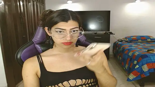 engielphoenis14 online show from June 2026 01:13:01 PM