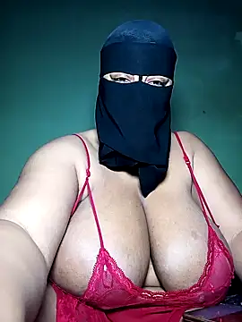 Snapshot of Loly_mor chatting on January 2025 05:08:02 AM Loly mor online show from January 2025 05:08:02 AM