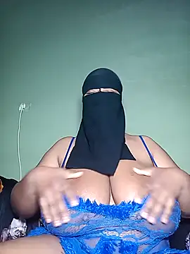 Snapshot of Loly_mor chatting on January 2025 12:11:02 PM Loly mor online show from January 2025 12:11:02 PM