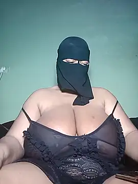 Snapshot of Loly_mor chatting on January 2025 05:09:01 AM Loly mor online show from January 2025 05:09:01 AM