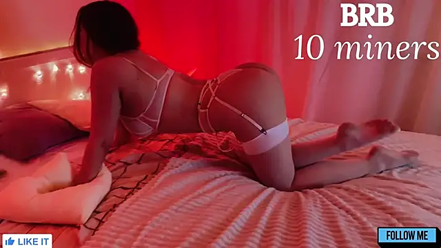 Emily Gin online show from May 2026 01:56:02 AM