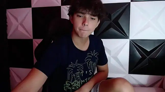 Dani cumboy online show from December 2024 03:47:01 AM