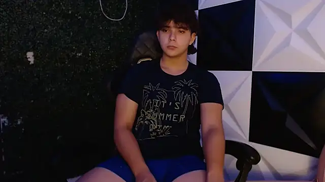 Dani cumboy online show from February 2025 06:00:01 AM