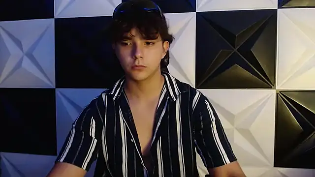 Dani cumboy online show from February 2025 07:01:02 AM