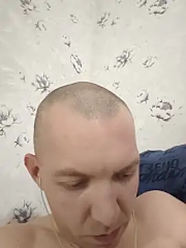 MityaXLoves online show from April 2026 06:06:01 PM