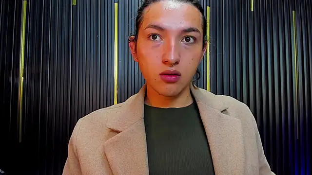TomLondon  online show from March 2026 12:10:02 PM