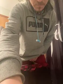 Lilsmokeshow017 online show from February 2025 11:16:02 AM