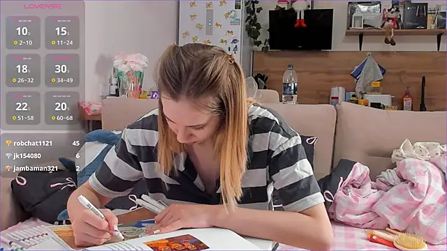 Girl alone home online show from February 2026 04:22:02 PM