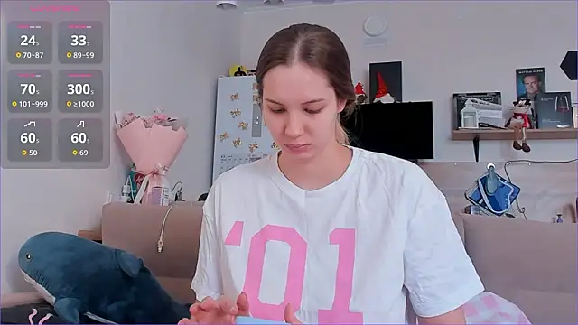 Girl alone home online show from March 2026 03:56:02 AM