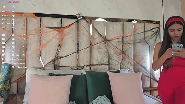 barbara cambels online show from October 2025 07:18:01 PM