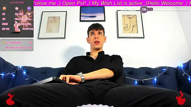 Snapshot of BRAYHAMBROWN chatting on January 2025 04:25:02 AM BRAYHAMBROWN online show from January 2025 04:25:02 AM