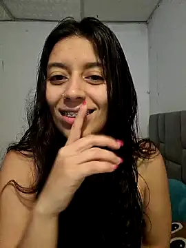 BrittanyDiaz online show from February 2025 07:13:01 PM