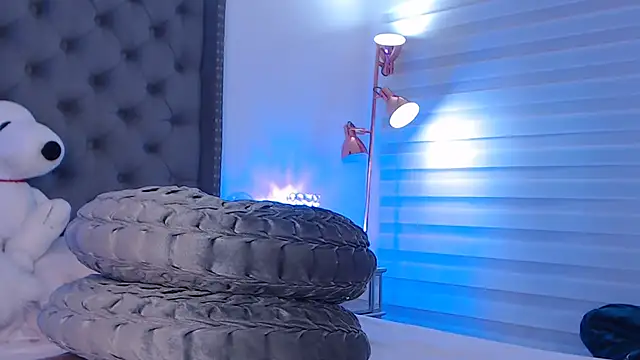 Snapshot of KathaLove chatting on January 2025 05:56:01 AM KathaLove online show from January 2025 05:56:01 AM