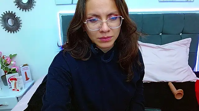 karlamorris  online show from December 2024 09:31:02 AM