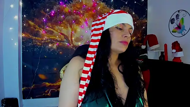 Lust Mom41 online show from December 2024 09:42:02 PM