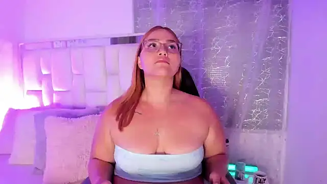 LeahxBarker online show from April 2026 02:03:02 AM