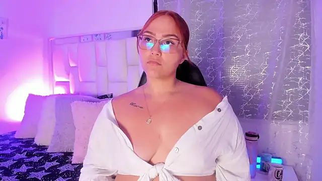 LeahxBarker online show from April 2026 02:27:02 AM