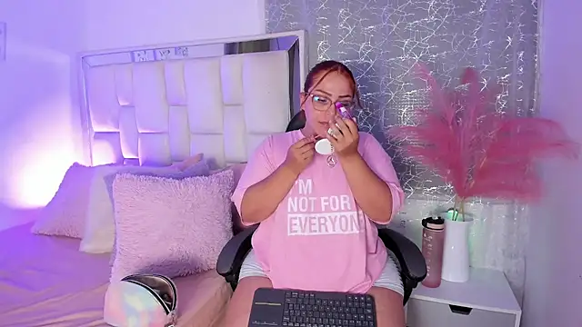 LeahxBarker online show from July 2026 03:46:01 AM