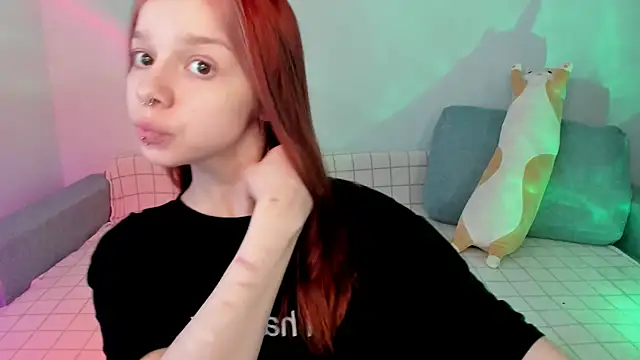 crystal lilith online show from January 2025 12:23:01 PM