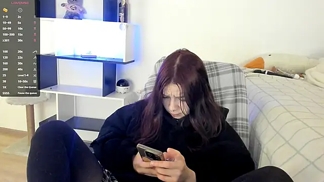 crystal lilith online show from March 2025 08:04:01 PM