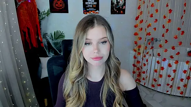 FollowLovee online show from October 2025 11:42:01 AM