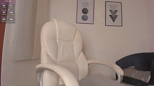 LynnSam  online show from March 2025 01:13:01 AM