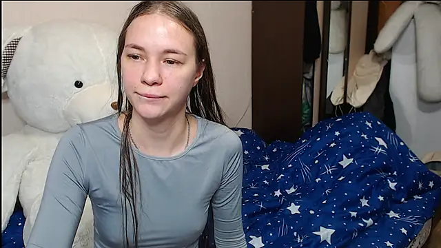 leila bambi  online show from January 2025 03:22:02 AM