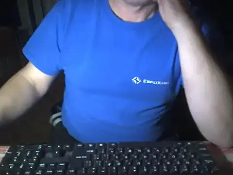 Snapshot of vlad196868 chatting on February 2025 04:31:01 PM vlad196868 online show from February 2025 04:31:01 PM