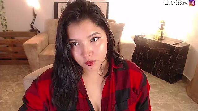 Snapshot of Zetrionn chatting on December 2025 03:02:01 AM Zetrionn online show from December 2025 03:02:01 AM