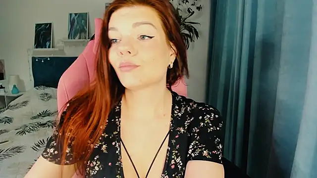 Snapshot of AlysaNightmoon chatting on December 2024 10:39:01 AM AlysaNightmoon online show from December 2024 10:39:01 AM