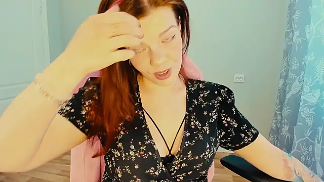 Snapshot of AlysaNightmoon chatting on February 2025 05:25:01 AM AlysaNightmoon online show from February 2025 05:25:01 AM