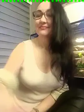 Snapshot of CamilleDesire chatting on December 2024 04:32:02 PM CamilleDesire online show from December 2024 04:32:02 PM