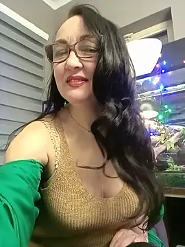 Snapshot of CamilleDesire chatting on January 2025 04:53:01 PM CamilleDesire online show from January 2025 04:53:01 PM